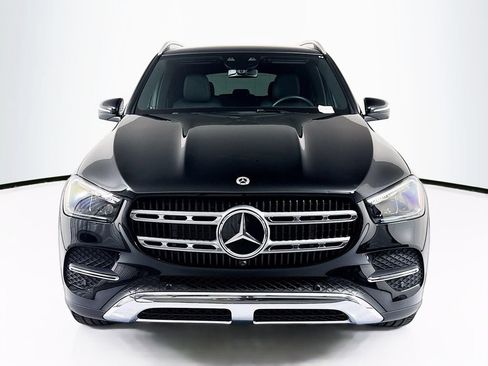Certified 2025 Mercedes-Benz GLE 450e 4MATIC image 2