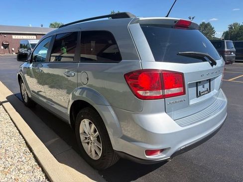 Used 2013 Dodge Journey SXT w/ Flexible Seating Group FWD image 10