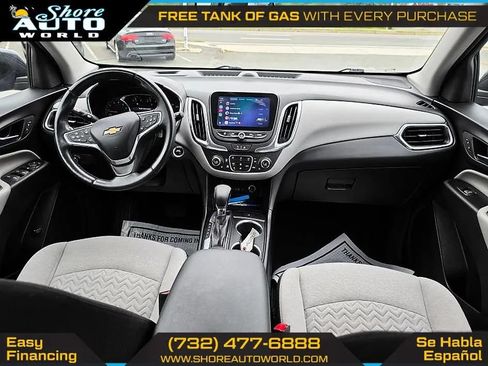 Used 2022 Chevrolet Equinox LT AWD/4WD image 16