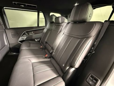 New 2027 Land Rover Range Rover Long Wheelbase SE AWD/4WD image 19