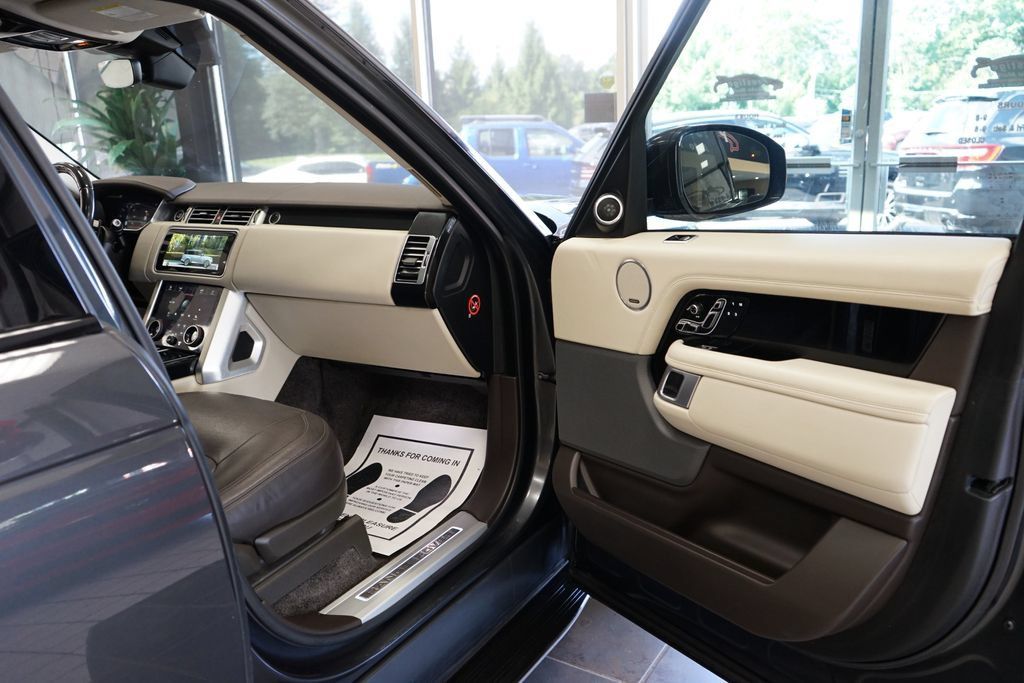 Used 2019 Land Rover Range Rover HSE AWD/4WD image 44