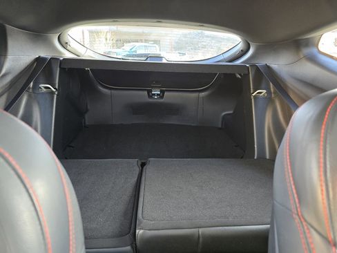 Used 2020 Hyundai Veloster Turbo image 28