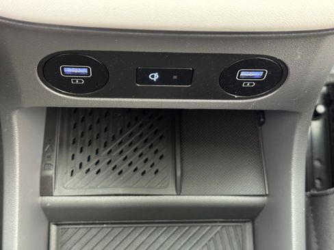 Used 2024 Hyundai Ioniq 5 SEL image 28