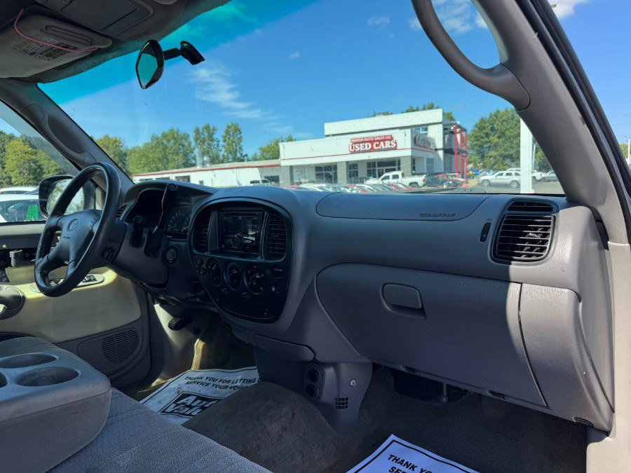 Used 2001 Toyota Tundra SR5 w/ Convenience Pkg RWD image 19