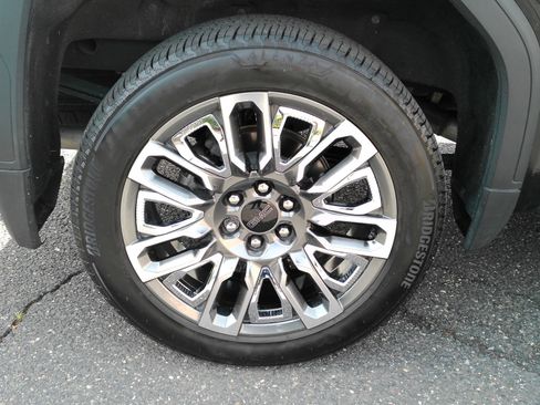 Certified 2025 GMC Sierra 1500 Denali Ultimate AWD/4WD image 32