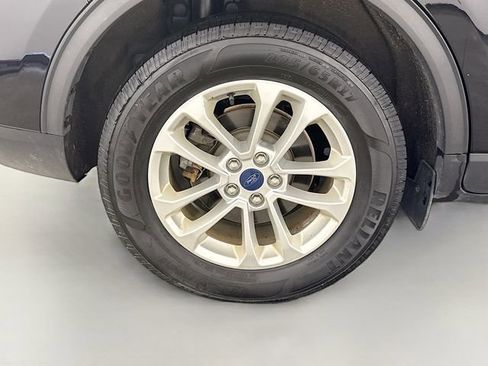 Used 2020 Ford Escape SE image 33