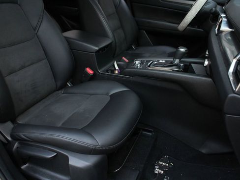 Used 2018 MAZDA CX-5 Touring w/ Preferred Equipment Package AWD/4WD image 30
