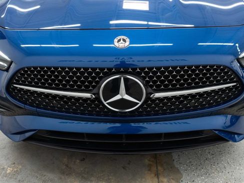 Used 2024 Mercedes-Benz CLE 300 4MATIC Coupe w/ AMG Line image 39