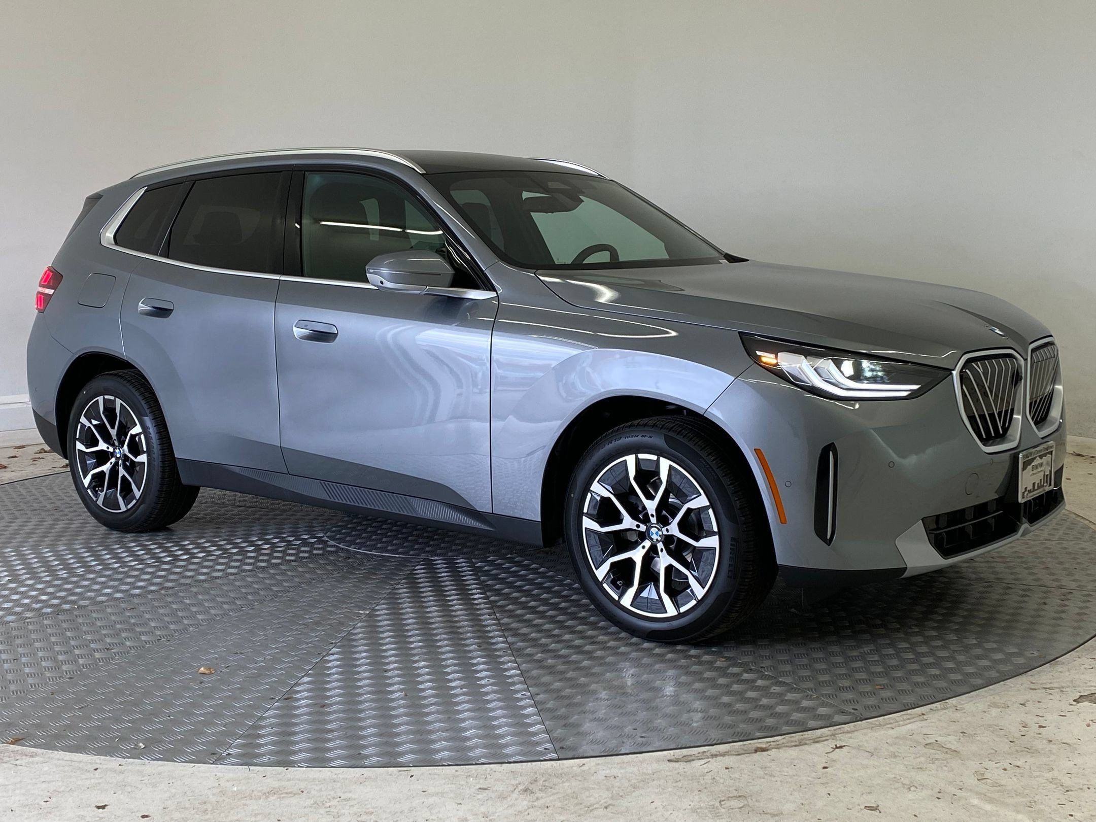 Used 2026 BMW X3 xDrive30i w/ Premium Package AWD/4WD image 6