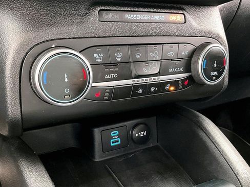 Used 2023 Ford Escape ST-Line image 31