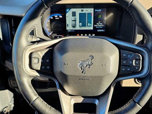 Used 2024 Ford Bronco Wildtrak AWD/4WD image 29
