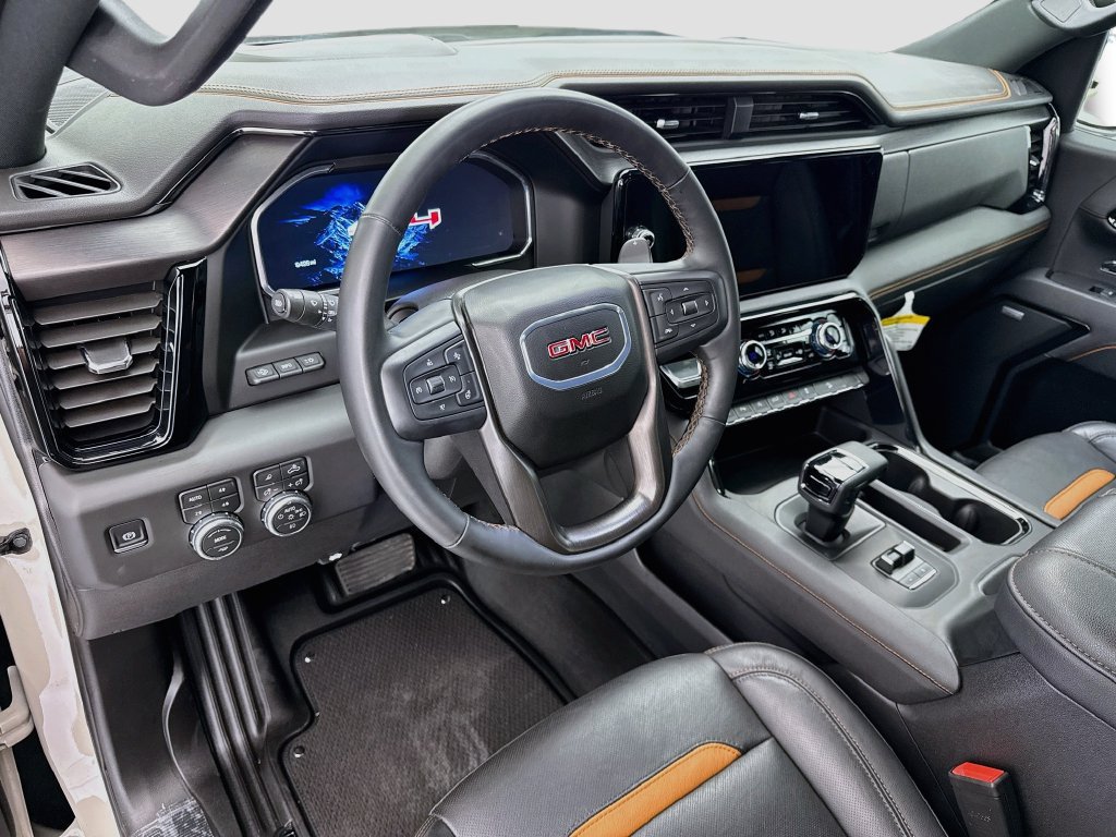 Used 2026 GMC Sierra 1500 AT4 w/ Technology Package AWD/4WD image 9