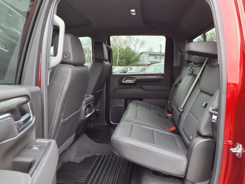 Used 2025 Chevrolet Silverado 3500 LTZ w/ LTZ Plus Package image 25