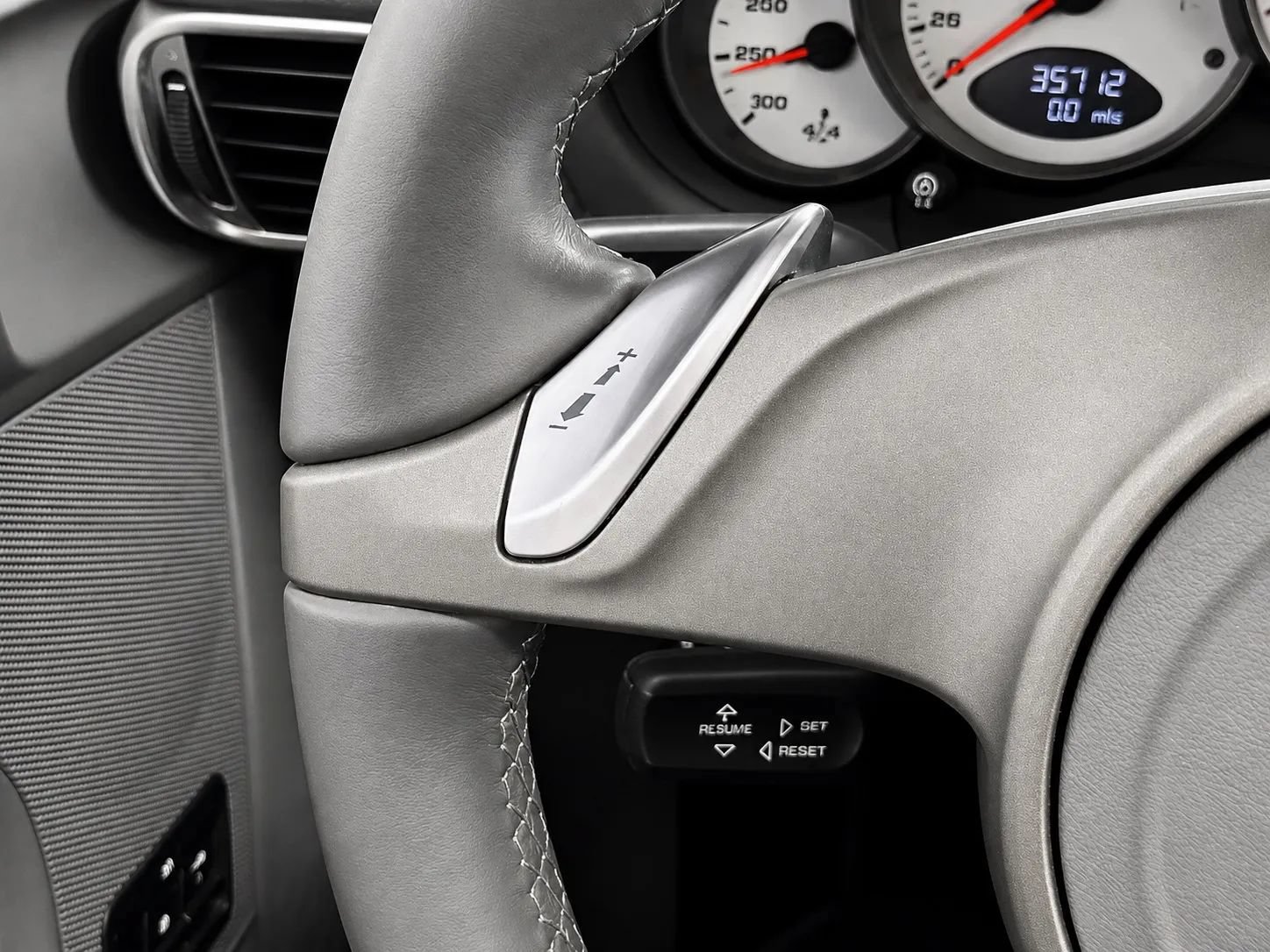 Used 2009 Porsche 911 Carrera S RWD image 29