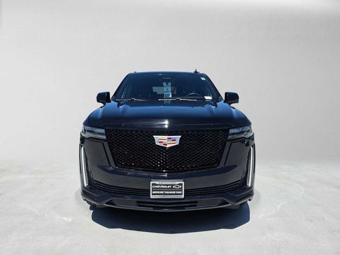 Used 2024 Cadillac Escalade Sport AWD/4WD image 8