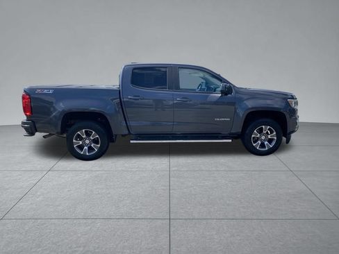 Used 2017 Chevrolet Colorado Z71 AWD/4WD image 4