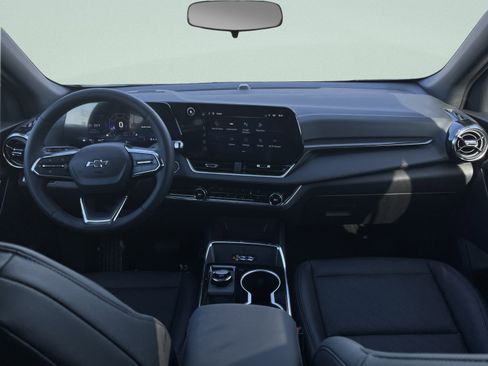 New 2026 Chevrolet Equinox LT w/ Convenience Package II image 24