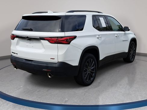Used 2023 Chevrolet Traverse RS AWD/4WD image 5