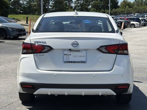 Used 2025 Nissan Versa SV w/ Trunk Package FWD image 4