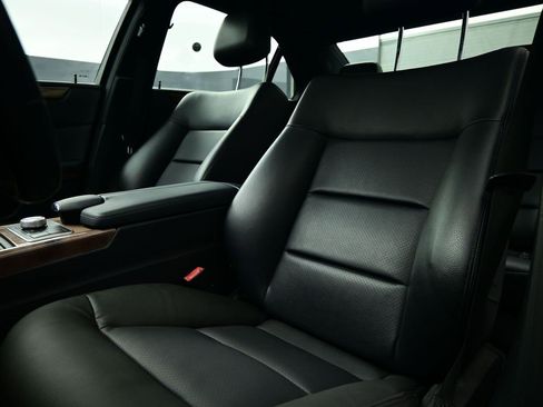 Used 2012 Mercedes-Benz E 350 4MATIC Sedan image 23