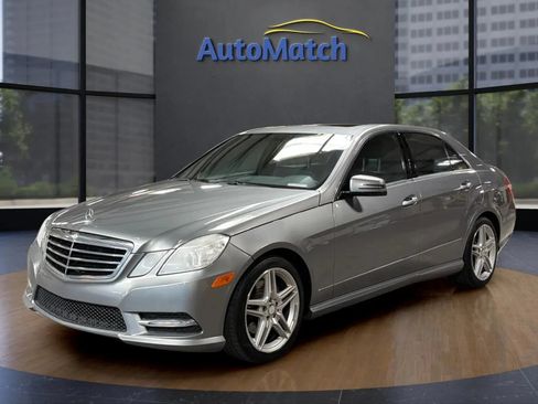 Used 2012 Mercedes-Benz E 350 4MATIC Sedan image 3