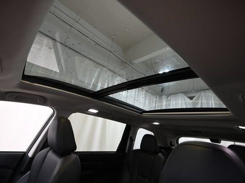 Certified 2026 Subaru Ascent Touring AWD/4WD image 25