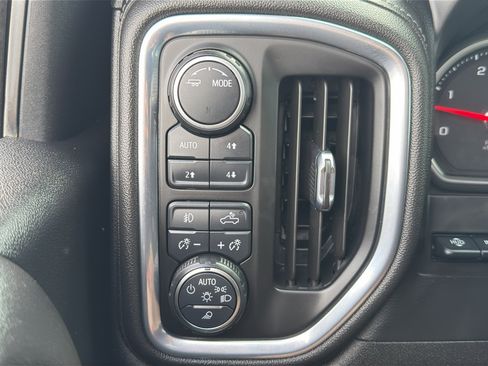 Used 2021 Chevrolet Silverado 2500 LTZ w/ Carhartt Edition AWD/4WD image 7