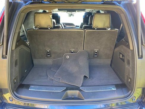 Used 2021 Cadillac Escalade Premium Luxury Platinum image 31