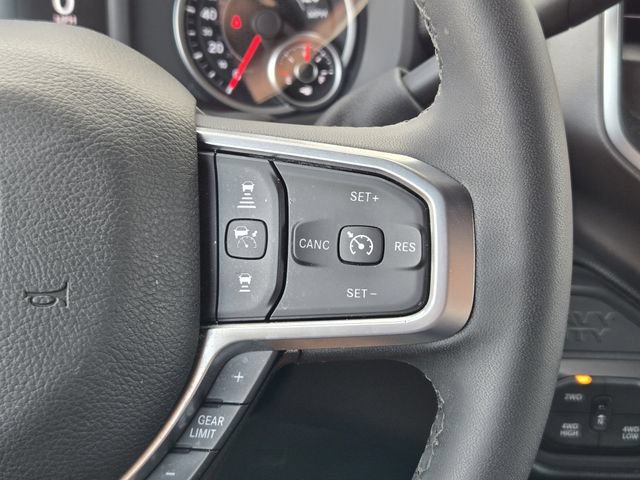 Certified 2025 RAM 2500 Big Horn AWD/4WD image 36