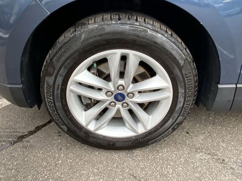 Used 2018 Ford Edge SEL image 14