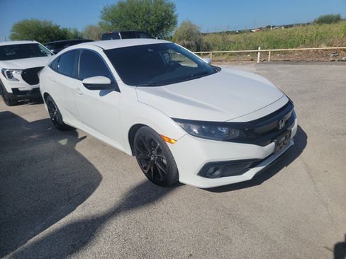 Used 2021 Honda Civic Sport image 1