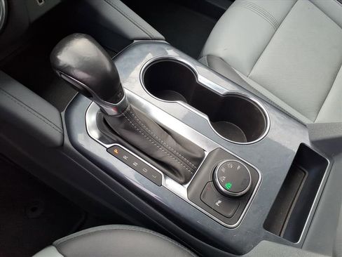 Used 2019 Chevrolet Blazer LT image 18