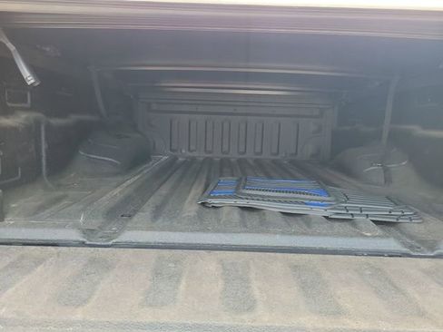 Used 2022 Nissan Frontier S w/ Technology Package AWD/4WD image 9