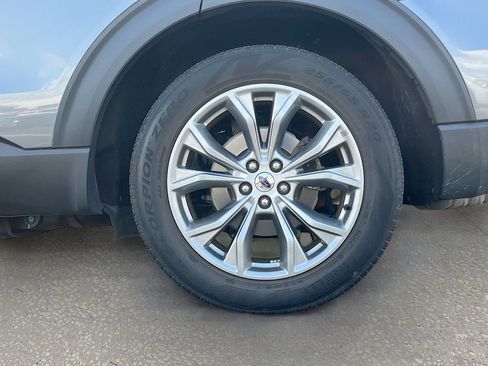 Used 2022 Ford Explorer XLT w/ Equipment Group 202A RWD image 31