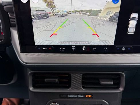 Used 2025 Ford Maverick XL FWD image 12