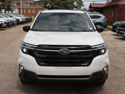 New 2026 Subaru Forester Touring AWD/4WD image 2