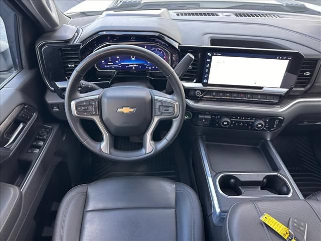 Certified 2025 Chevrolet Silverado 2500 LTZ w/ LTZ Premium Package AWD/4WD image 16