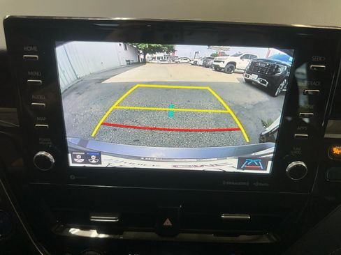 Used 2022 Toyota Camry XSE w/ Cold Weather Package FWD image 15