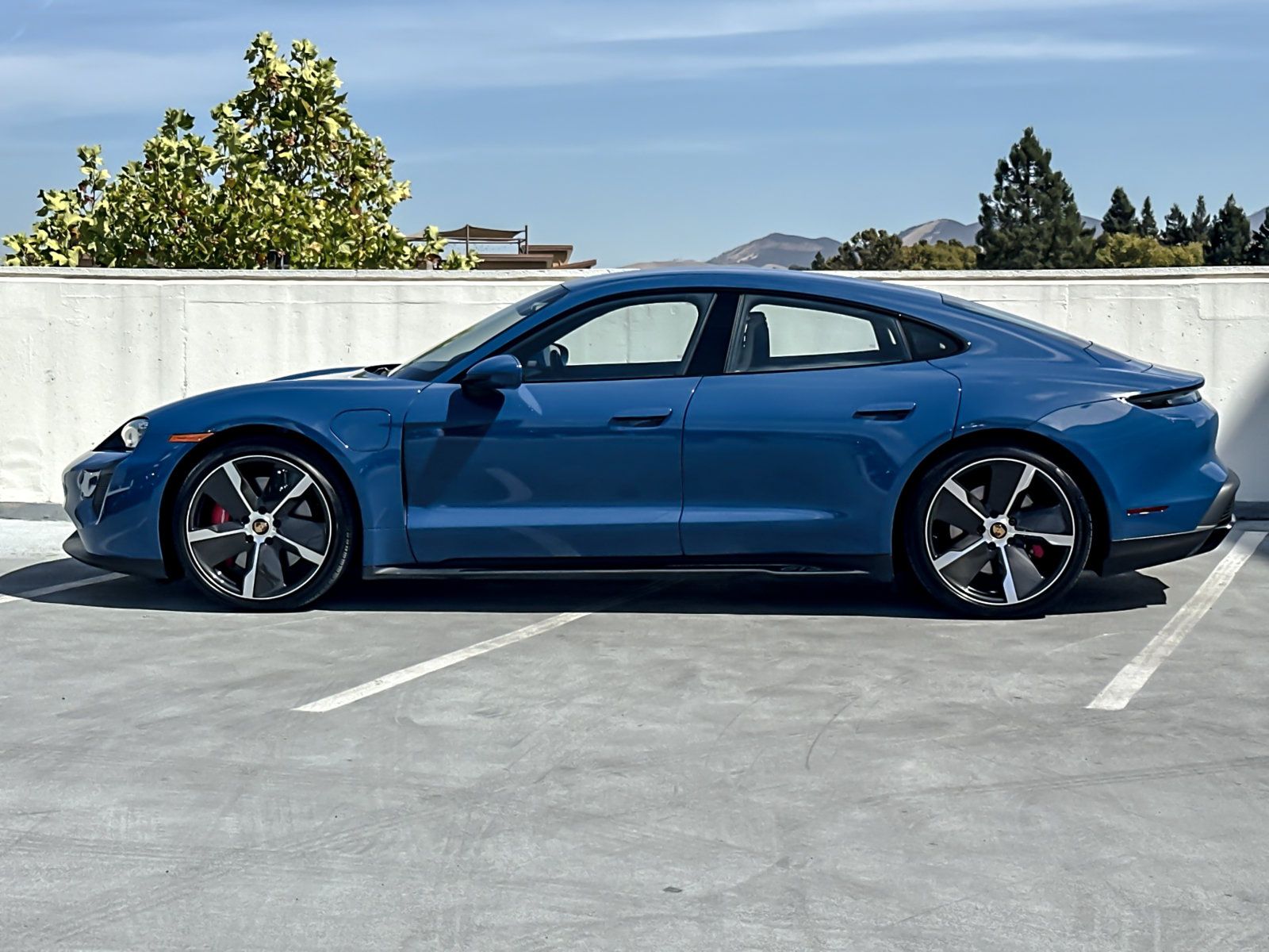 Certified 2023 Porsche Taycan GTS AWD/4WD image 3