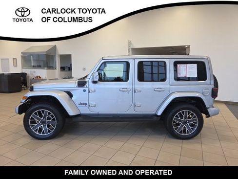 Used 2024 Jeep Wrangler High Altitude AWD/4WD image 1