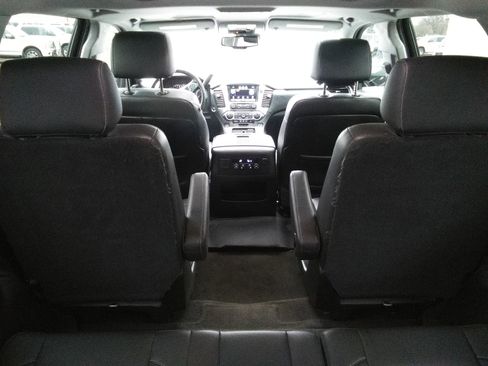 Used 2015 Chevrolet Tahoe LT w/ Luxury Package image 9