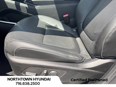 Certified 2023 Hyundai Tucson Limited AWD/4WD image 9