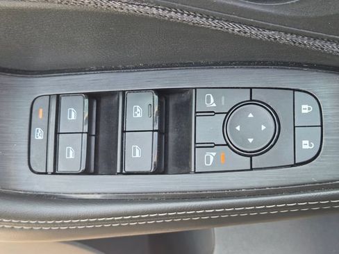 Used 2021 Nissan Rogue SV FWD image 21