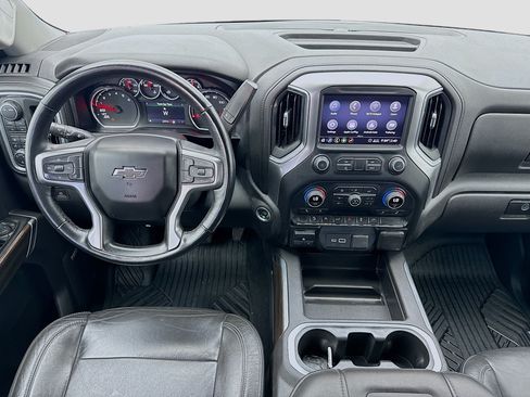 Used 2020 Chevrolet Silverado 1500 LT Trail Boss AWD/4WD image 15