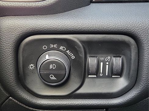 New 2026 RAM 1500 Laramie w/ Night Edition AWD/4WD image 20