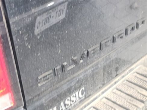 Used 2025 Chevrolet Silverado 2500 LTZ w/ Trail Boss Package AWD/4WD image 9