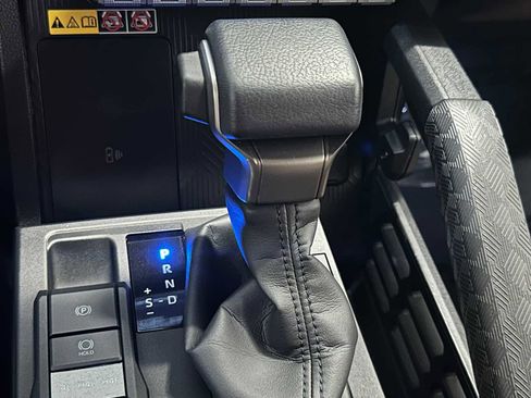 Used 2025 Toyota 4Runner Limited image 16