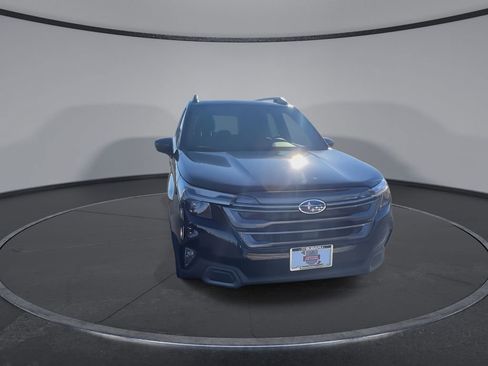 Used 2025 Subaru Forester Limited w/ Popular Package #1 image 3