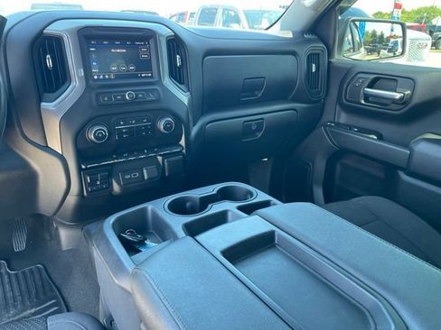 Used 2021 Chevrolet Silverado 1500 Custom w/ Rally Edition AWD/4WD image 17