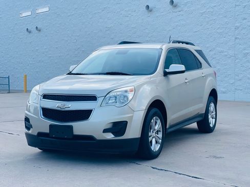Used 2013 Chevrolet Equinox LT w/ Driver Convenience Package image 3